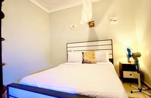 Kireka Bed & Breakfast | Kalys Vacation Homes: Serene bed & breakfast with WiFi in Wakiso