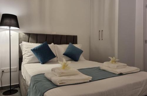 Agios Theodoros Apartment | Kamaroporta Luxury Apartments