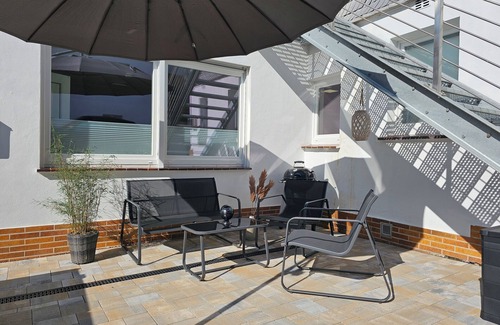 Frankenberg House | Kamingo for 12 people - Central, terrace, PS4 & Stream