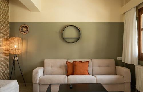 Agios Mamas Hotel | Kaminos Evia