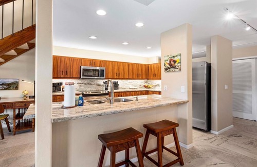 Keauhou Condo | Kanaloa at Kona 3303: Luxe Oceanfront 3BR Condo w/Pacific Views, Tennis & Pools