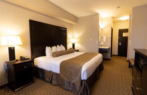 Whitecourt Hotel | Kanata Whitecourt