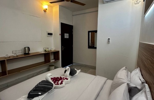 Huraa House | KANBULO House Maldives