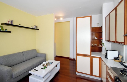 Lambrate Apartment | Kandinsky House | 10 minutes from Linate airport