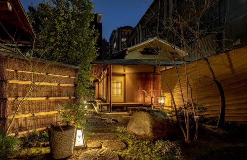 Central Kyoto Villa | KANETSUNE-Temple Lodging In Cultural Property