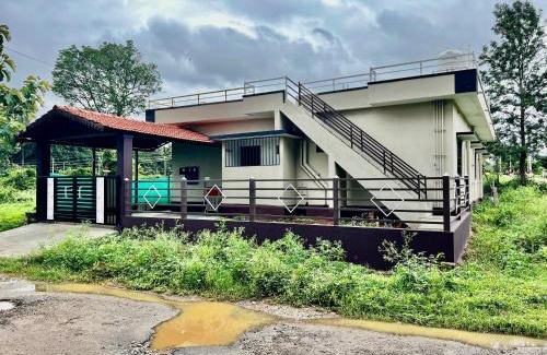 Piriyapatna House | Kannada Maathe Home Stay-2, Near Golden Temple camp 2km