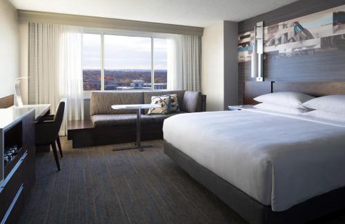 Southmoreland Hotel | Kansas City Marriott Country Club Plaza