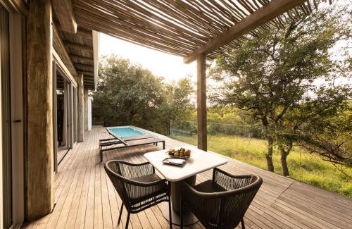 Thorny Bush Game Reserve Cabin | Kapama Karula