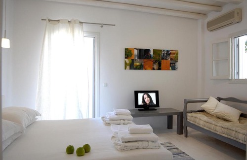 Apollonia Apartment | Kapetan Tasos Suites