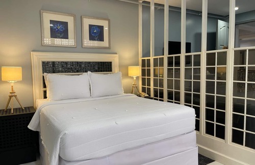 Roxas City Hotel | Kapis Mansions Hotel