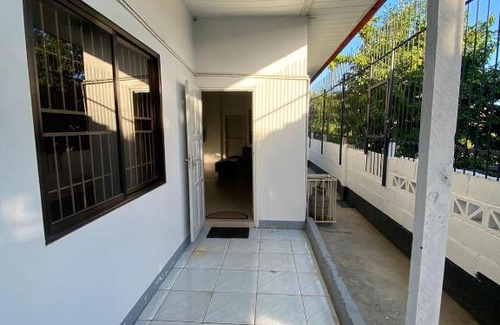 Paramaribo Apartment | Kappa's place Hendrika veldkampstraat 55A