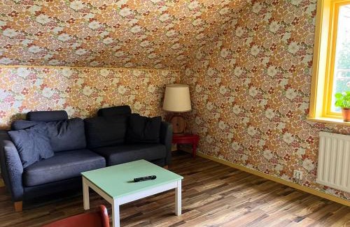 Kristinehamn Hostel | Karaby Gård, Country Living