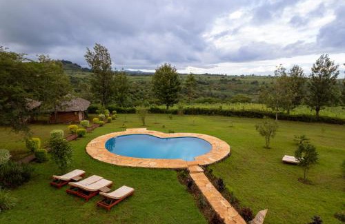 Lake Manyara National Park Hotel | Karatu Tented Lodge