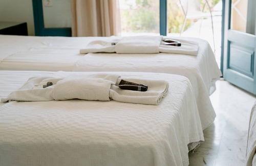 Karavostasi Hotel | Karavostasi Beach Hotel