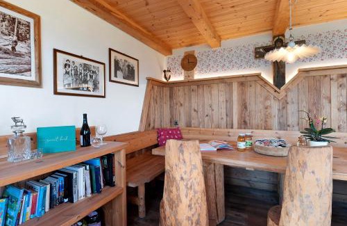 Collalbo House | Kardinerhof