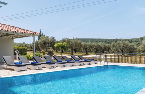 Alikias Villa | Kardous Aelia discreet luxury atmosphere for unforgettable holidays on Skopelos