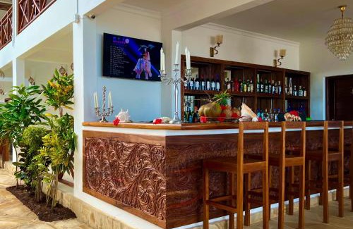 Pongwe Hotel | Karibu Beach Resort