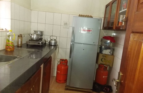 Central Kampala Apartment | KARIBU HOME NEAR ACACIA MALL- COZY & ACCESSIBLE