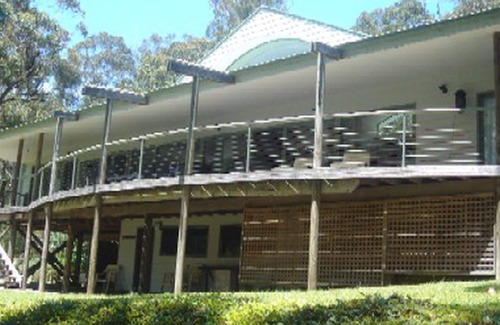 Charlotte Bay House | Karingal just minutes from Blueys Beach