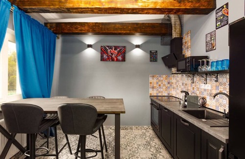 Karlovy Vary Condo | Karlovy Charme Inn: Deluxe 2BR Apt No.636