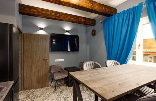 Karlovy Vary Condo | Karlovy Charme Inn: Deluxe 2BR Apt No.636
