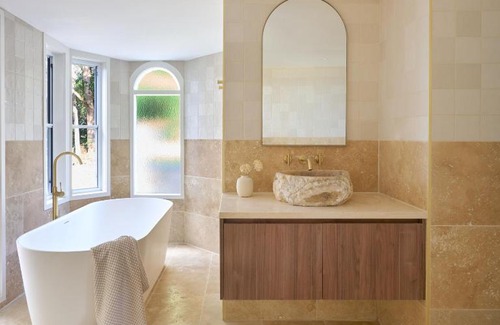 Montville Apartment | Karma Suites - Heart of Montville