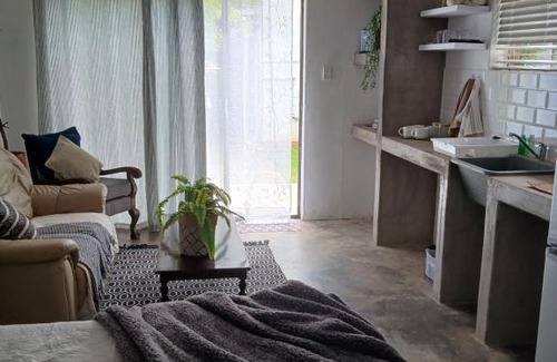 Douglas Apartment | Karoo