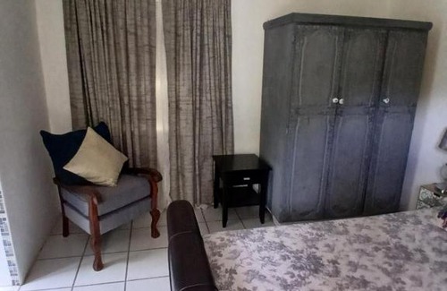 Douglas Apartment | Karoo