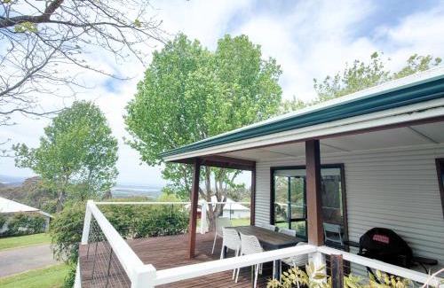 Shadforth Ski Chalet | Karri Mia Chalets and Studios