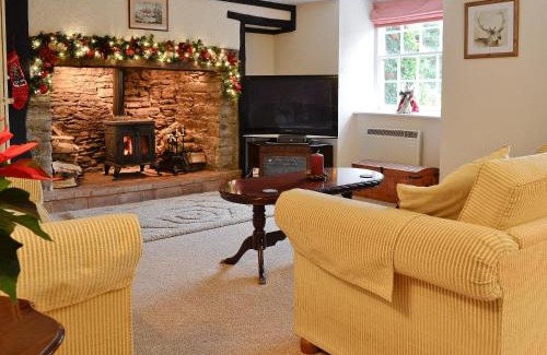Winsford House | Karslake House