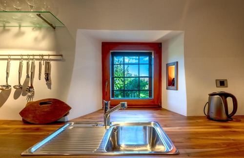 Pliskovica Villa | Karst house Žan Pliskovica with private pool