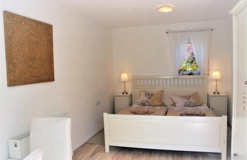 Bad Windsheim House | Karuna Haus