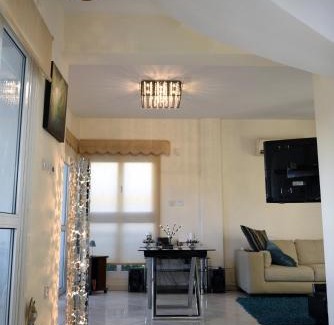Pyla Villa | Karythia