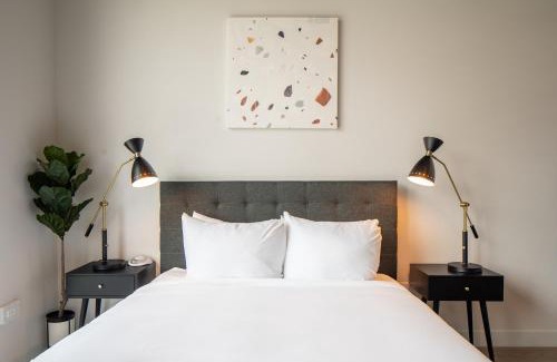 Near North Side Hotel | Kasa River North Chicago