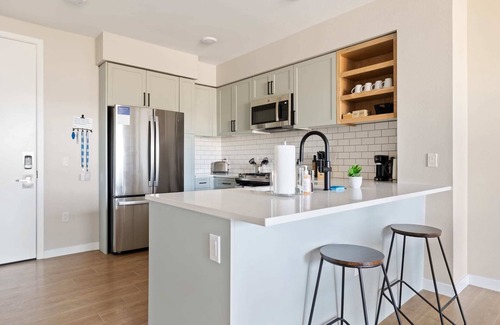 Santa Clara Apartment | Kasa | Sunny Space + Pool Access | Santa Clara