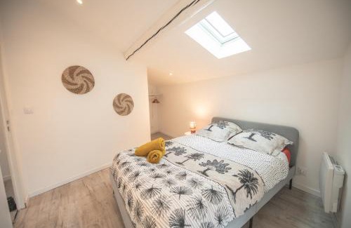 Lorette Apartment | KASA SURF - Wifi TV & Cosy