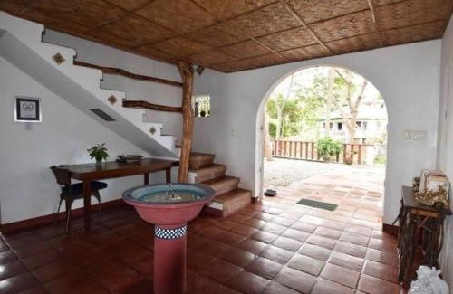 Puerto Galera Villa | Kasbah Remo Villa Puerto Galera