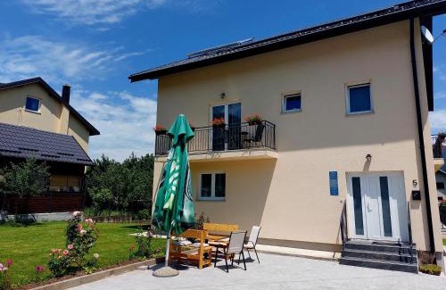 Korenica Apartment | Katarica