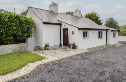 Ballintober House | KATE'S COTTAGE, family friendly in Ballintubber, County Mayo