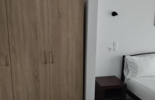 Paralia Pantaleimonos House | Katerina & Despoinas Apartments