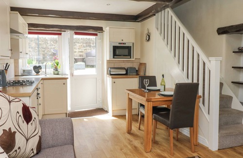 Embsay House | KATIE'S COTTAGE, romantic, character holiday cottage in Skipton