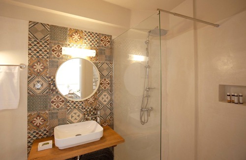 Lefktron Villa | Katikies Manis-Breathtaking Private Views from your Villas with Infinity pool!