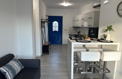 Zaros Apartment | Kato Zaros Apartments