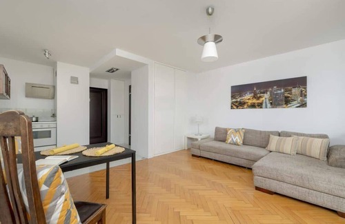 Katowice Apartment | Katowicka 65 | Spacious Studio | Balcony