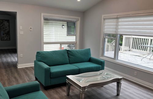 Baddow Cottage | Kawartha Lakes River Front Cottage