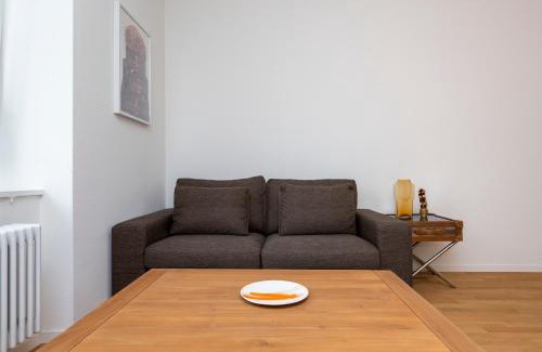 Werd Apartment | KAYA Zurich Apartment 1B - Deluxe 2BR Downtown Apt