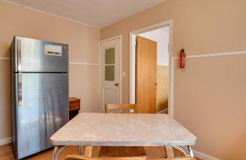 Ellenville Apartment | Kayaks and Canoes Lake-View Retreat in Ellenville!