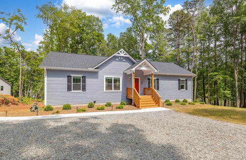 Wise House | *Kayaks/SUPs * Coffee Bar * Fire Pit*