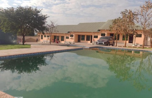 Eastern Province House | Kazakumanja Executive Lodge Ltd