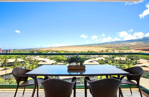 Honokowai Condo | KBM Resorts | Spacious Ocean View 6-Bedroom Honua Kai Collection | Multi Unit Listing | Same Floor | 2 Free Rental Cars! HKK-920/26